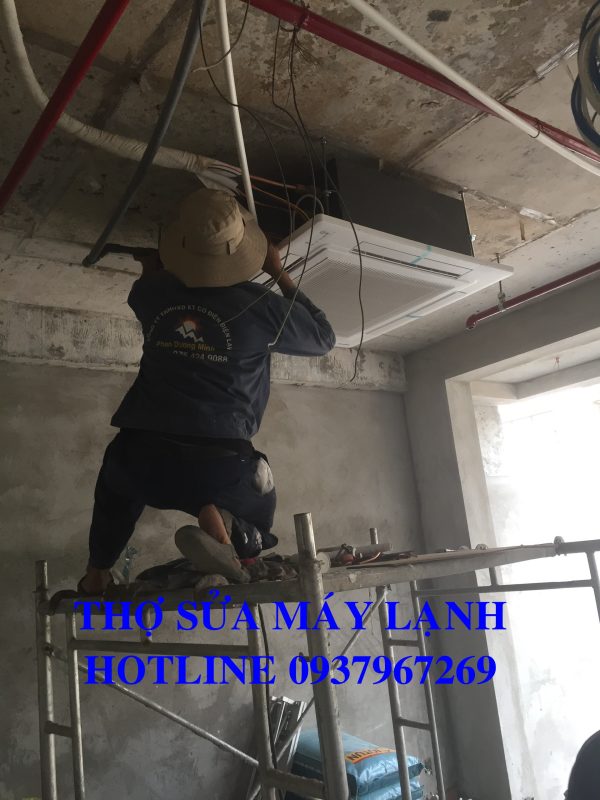 thợ sửa máy lạnh